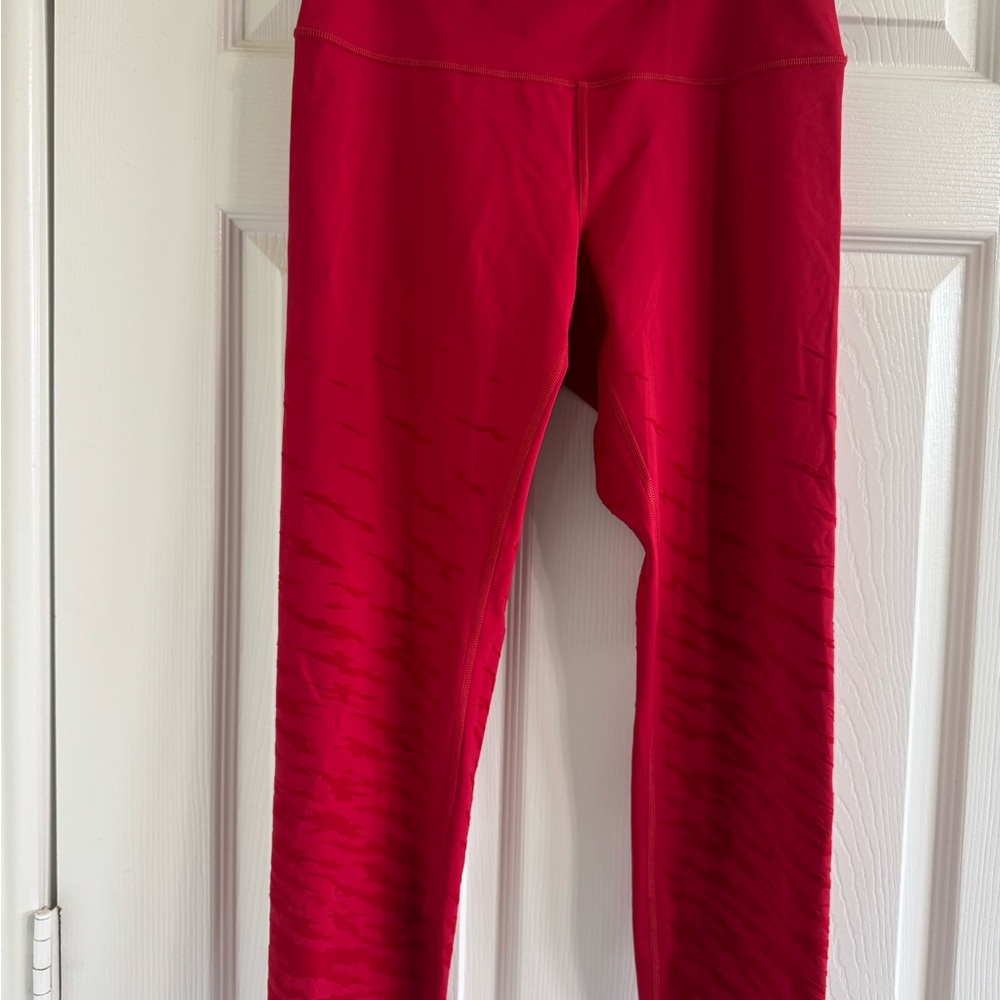 Lululemon Lunar New Year Wunder Under High-Rise Tight 25" - Picture 8 of 12